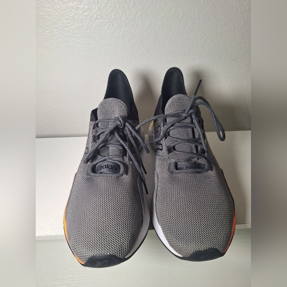New Balance Fresh Foam Running Shoes - Picture 4 of 10